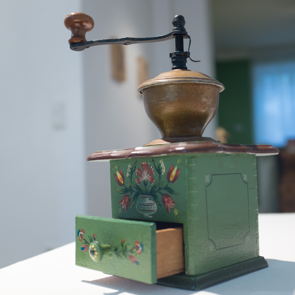 1920年代のコーヒーミル