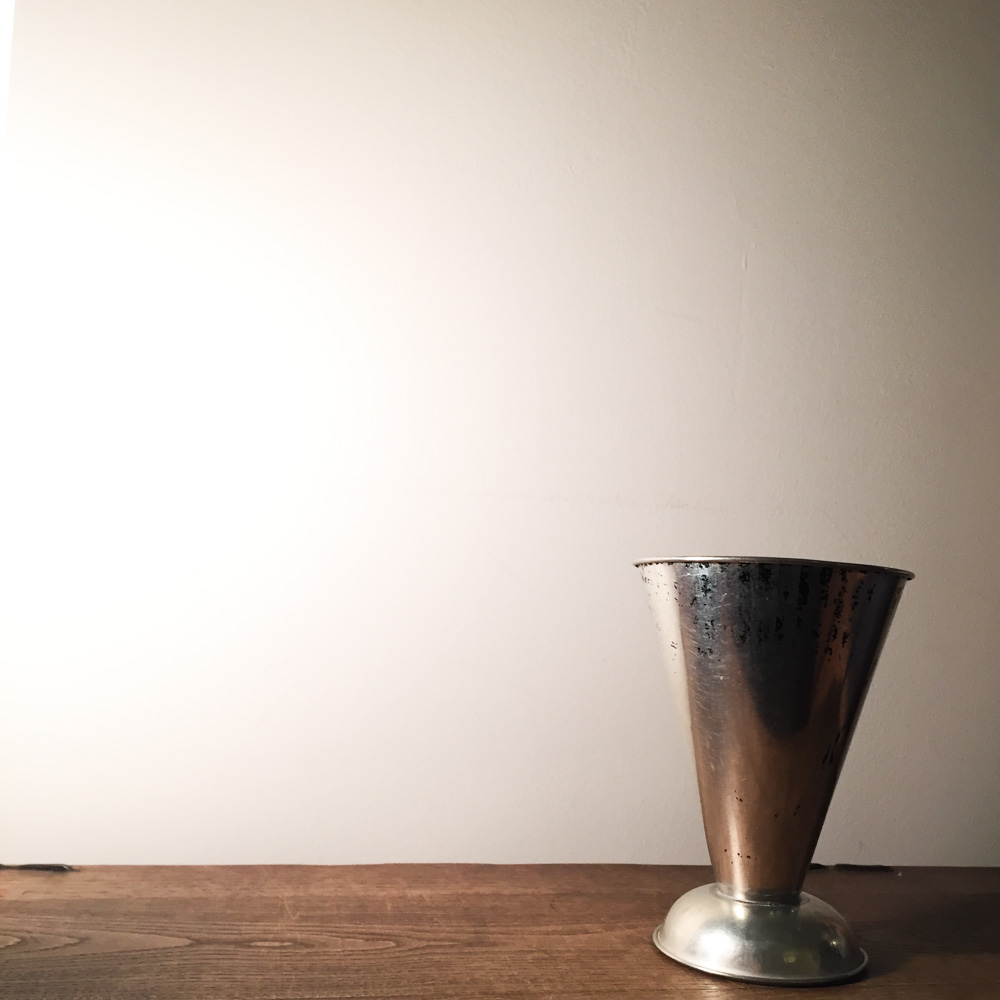 Messbecher